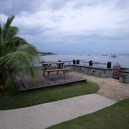 Feel Deep Dive Resort Isla de Mactán Exterior foto